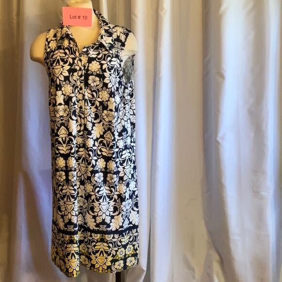 NWOT BY TACERA sleeveless dress with front buttons raised design throughout - Picture 2 of 14